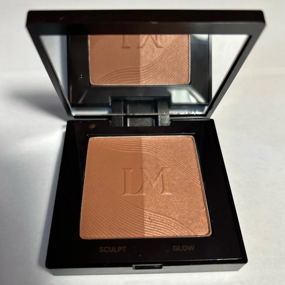 NWT🌷(#40) - Laura Mercier bronze Color Infusion Talc Free Matte & Luminous Duo